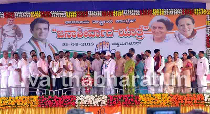 ಪ್ರಧಾನಿ ಮೋದಿ ಸುಳ್ಳಿನ ಸರದಾರ: ರಾಹುಲ್ ಗಾಂಧಿ ಟೀಕೆ